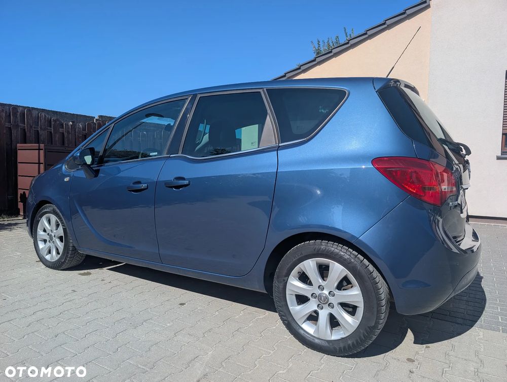 Opel Meriva 1.4 T Cosmo - 11