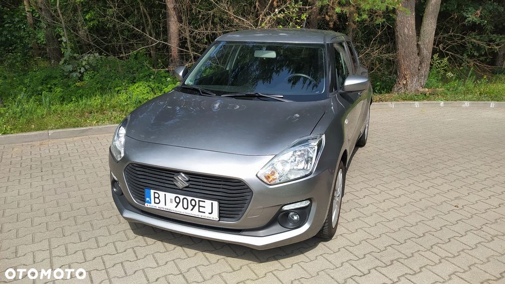 Suzuki Swift - 1