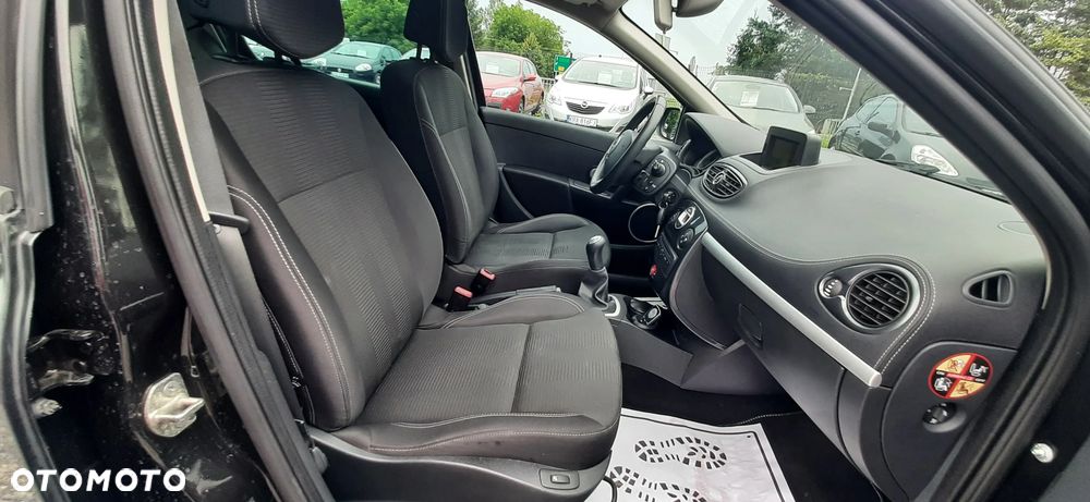 Renault Clio 1.2 16V Dwudziestka Euro5 - 25