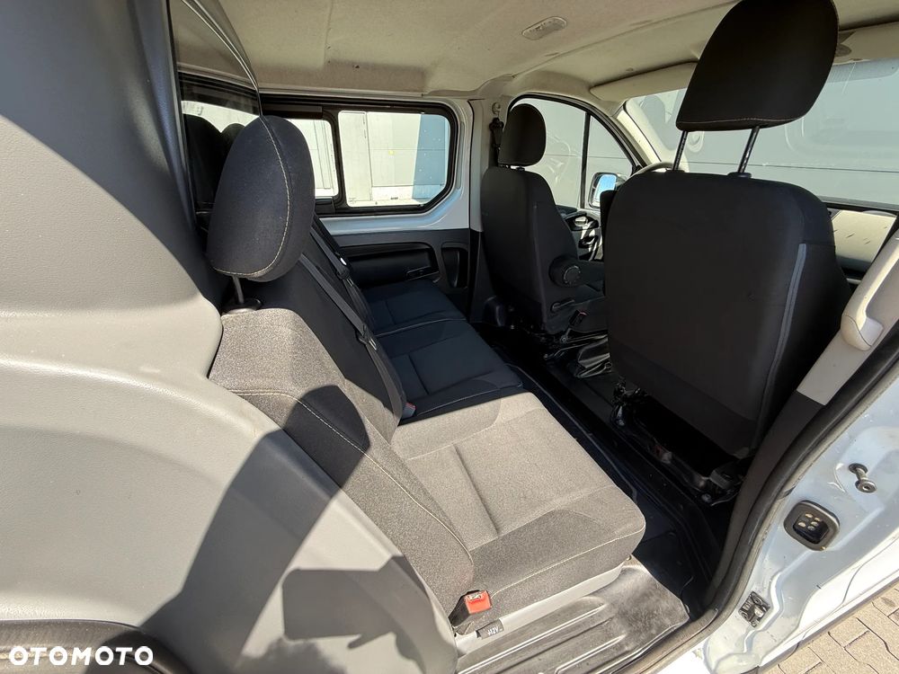 Renault Trafic - 28