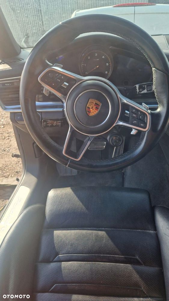 Porsche Panamera 4S Diesel - 17