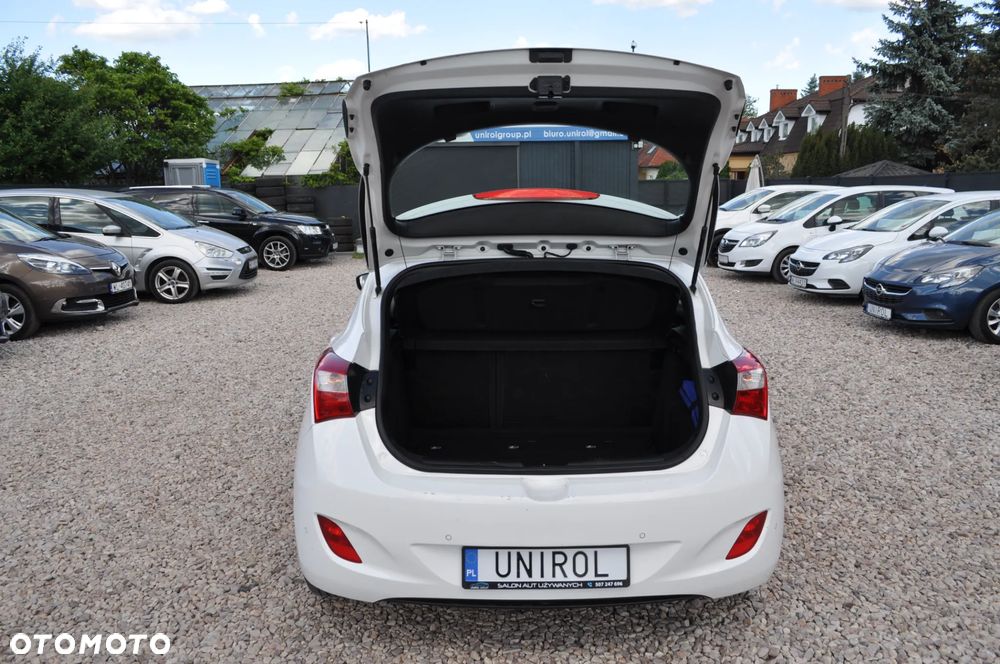 Hyundai i30 1.4 Fifa World Cup Edition - 20