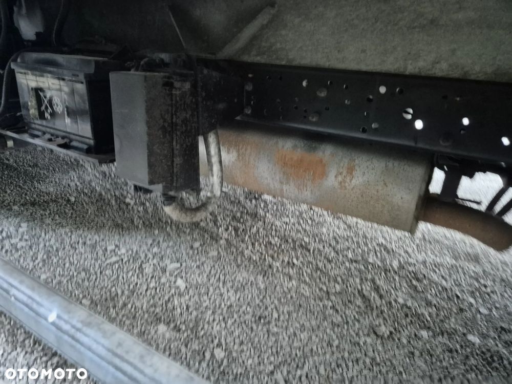 Chłodnia Mroźnia 3.5m Carrier Xarios 600, Maxity , zasilanie stacjonarne, 2 parowniki - 11
