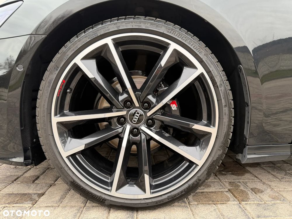 Audi A6 Avant 40 TDI quattro S tronic S line - 21