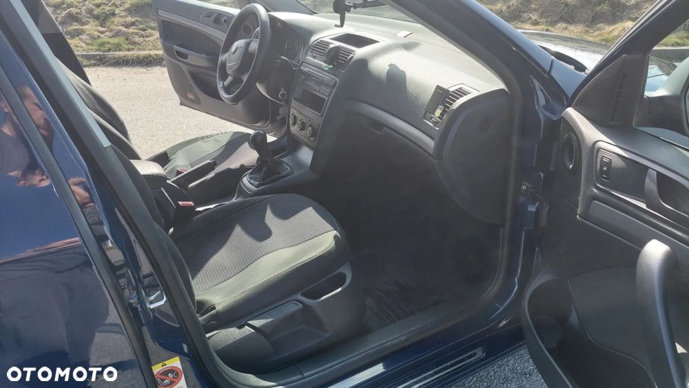 Skoda Octavia 1.6 Tour - 16