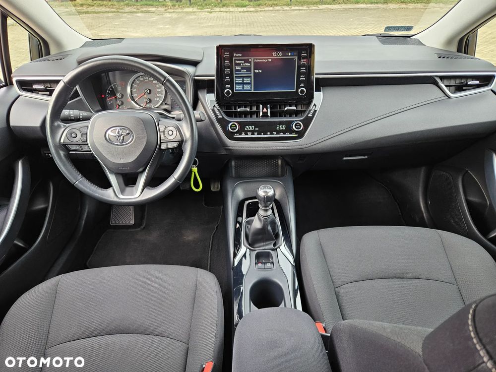 Toyota Corolla 1.5 Comfort - 22