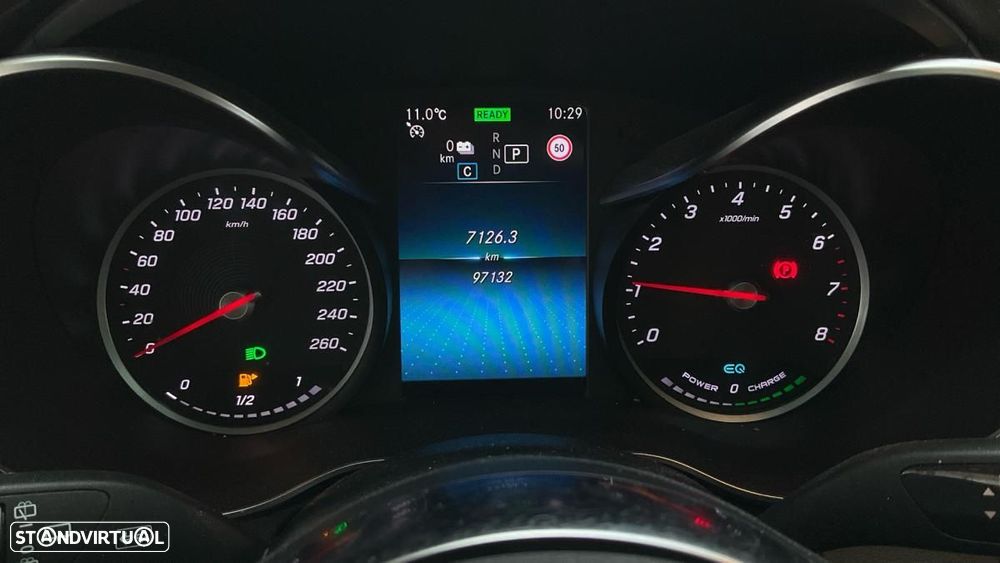 Mercedes-Benz GLC 300 e 4Matic - 3