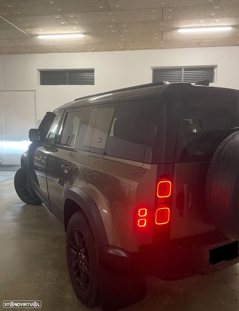 Land Rover Defender 2.0 D 110 AWD HSE - 14