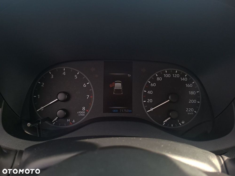Toyota Yaris - 18