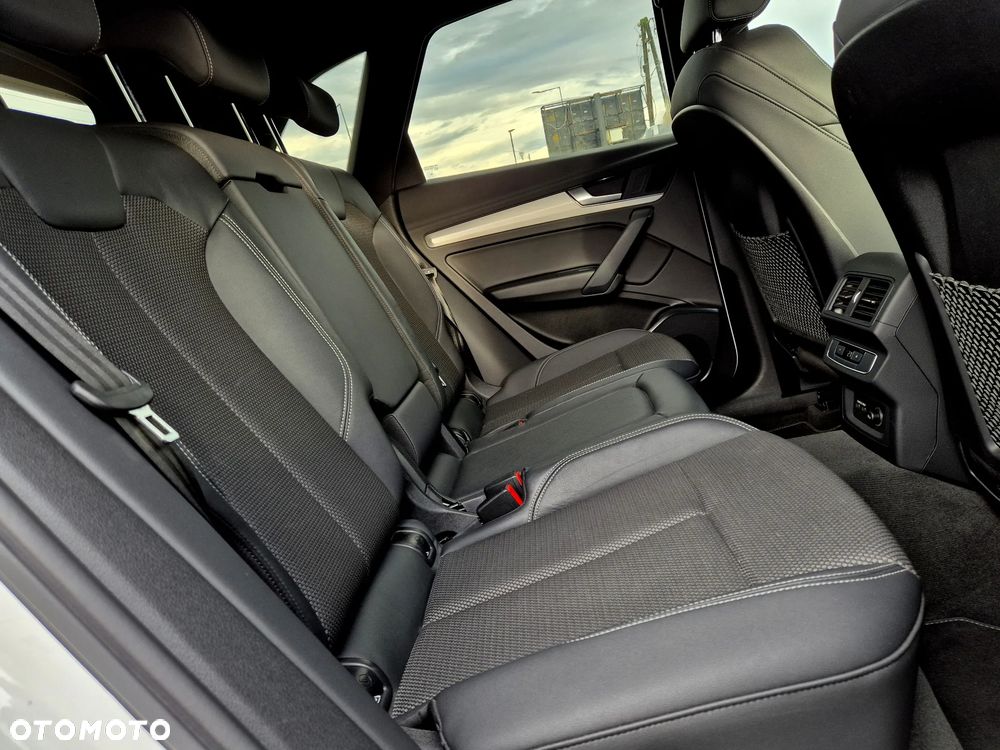 Audi Q5 50 TFSIe quattro S tronic S line - 13