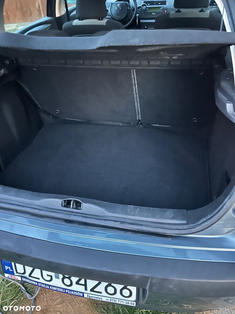 Citroën C4 1.6 16V Magic - 7