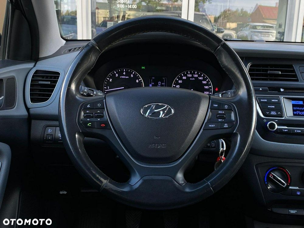 Hyundai i20 1.2 Comfort - 10