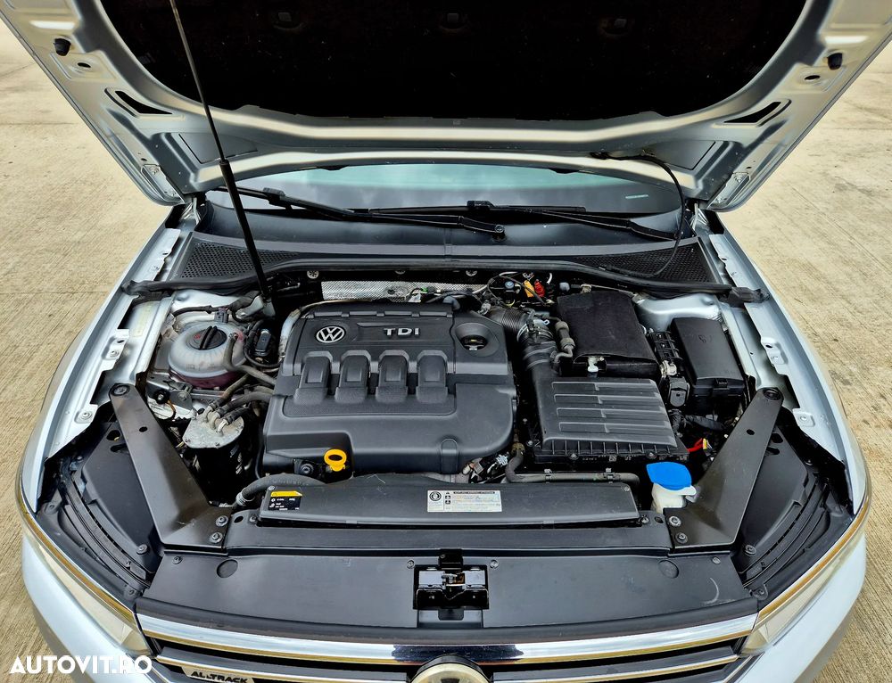 Volkswagen Passat Alltrack - 16