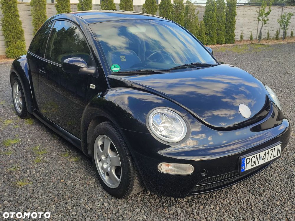 Volkswagen New Beetle - 2