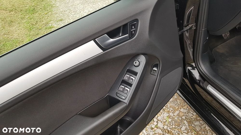 Audi A4 Avant 2.0 TDI DPF clean diesel Ambiente - 19