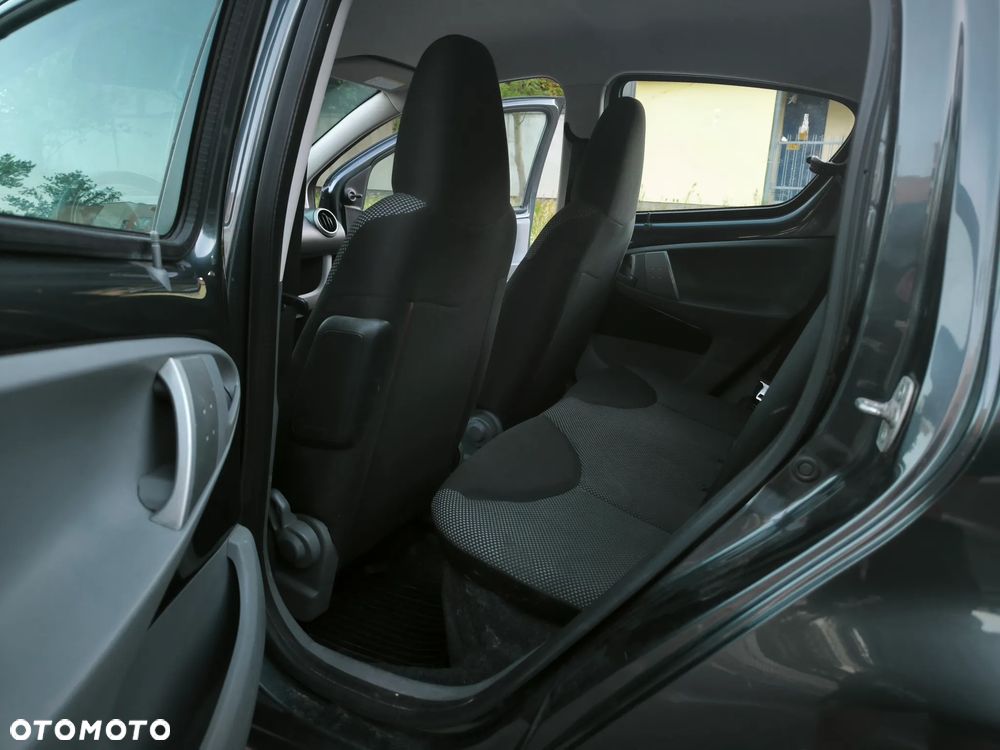 Toyota Aygo - 6