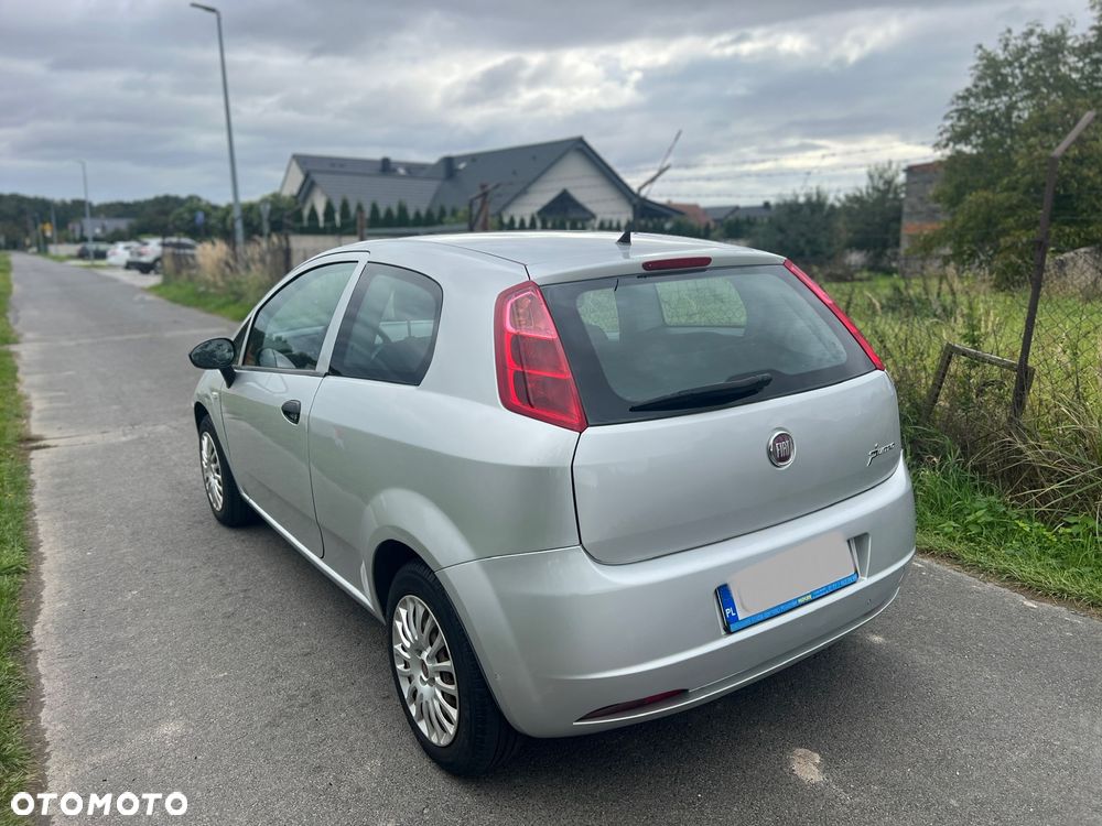 Fiat Grande Punto - 4