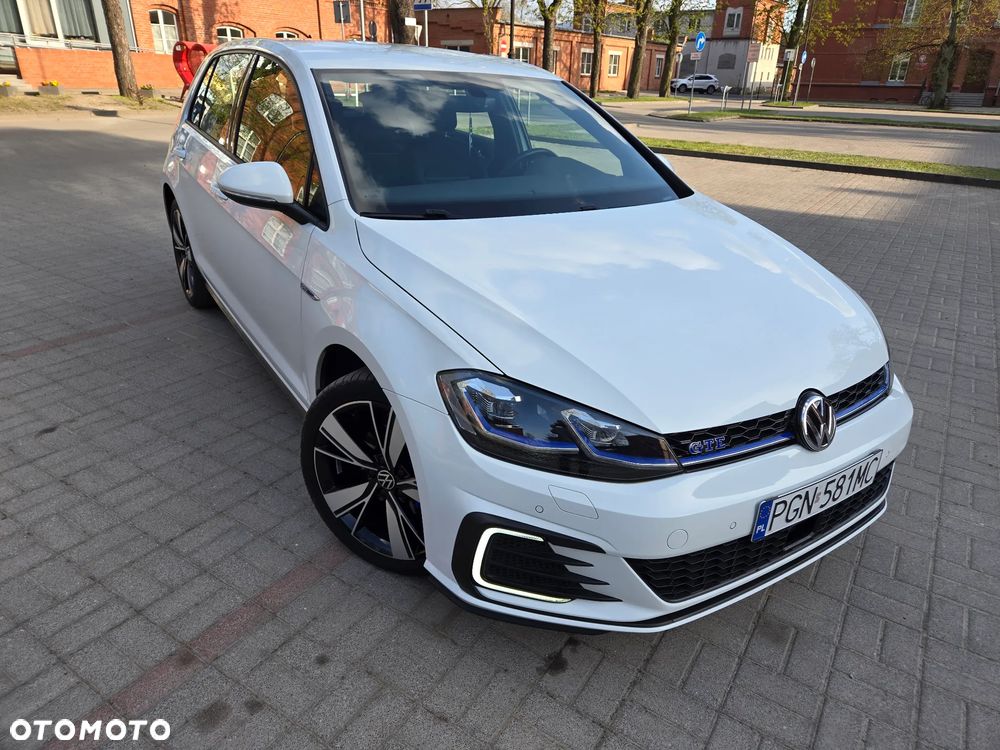 Volkswagen Golf 1.4 TSI BMT Highline DSG - 8