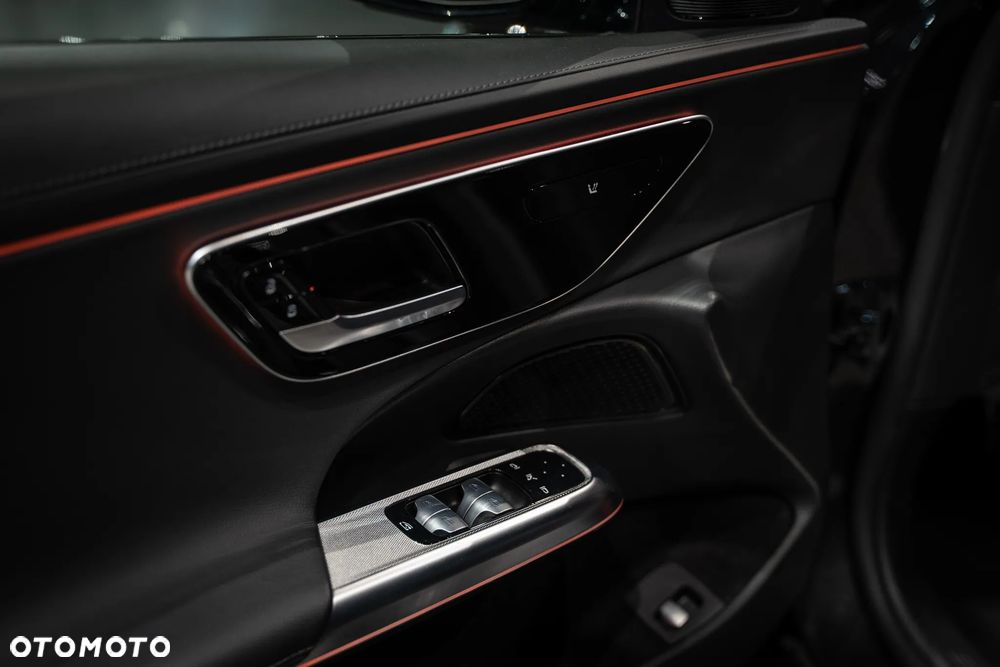 Mercedes-Benz Klasa E 220 d mHEV 4-Matic AMG 9G-Tronic - 18