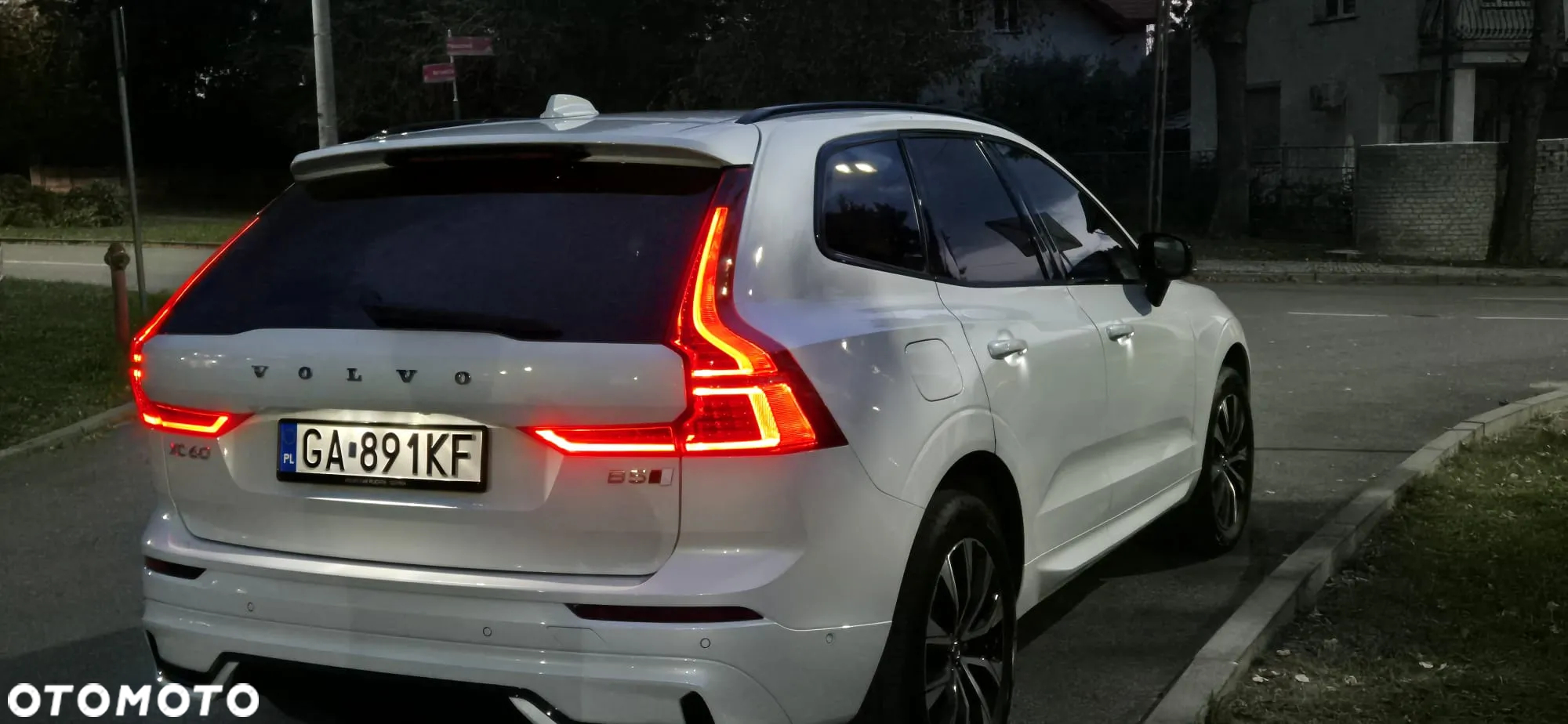 Volvo XC 60 - 8