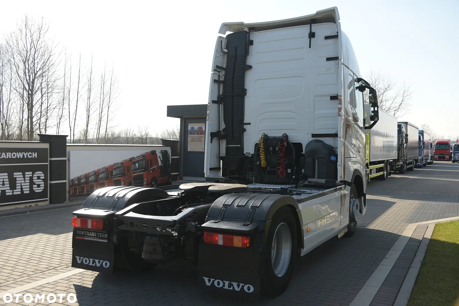 Volvo FH 500///* 2018////* GLOBETROTTER///* XXL///* ZABUDOWY MIEDZYOSIOWE///* STANDARD///* STAN BARDZO DOBRY - 4