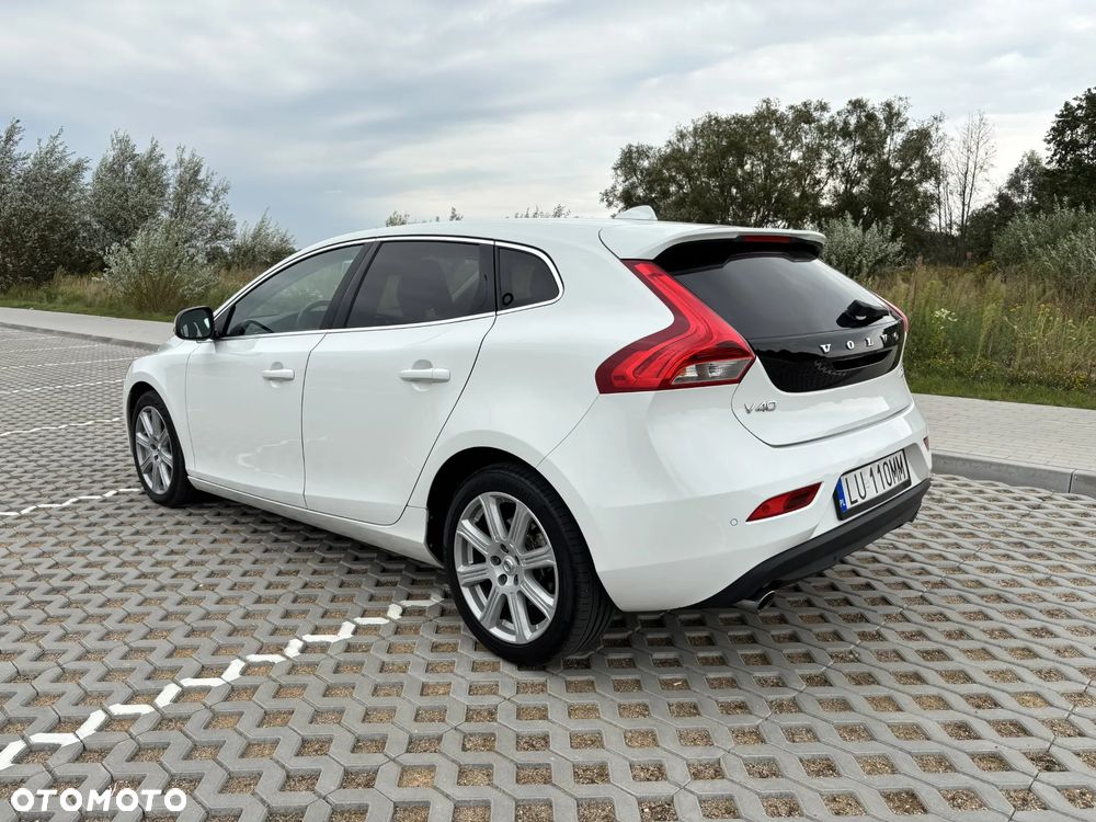 Volvo V40 D3 Drive-E Inscription - 8