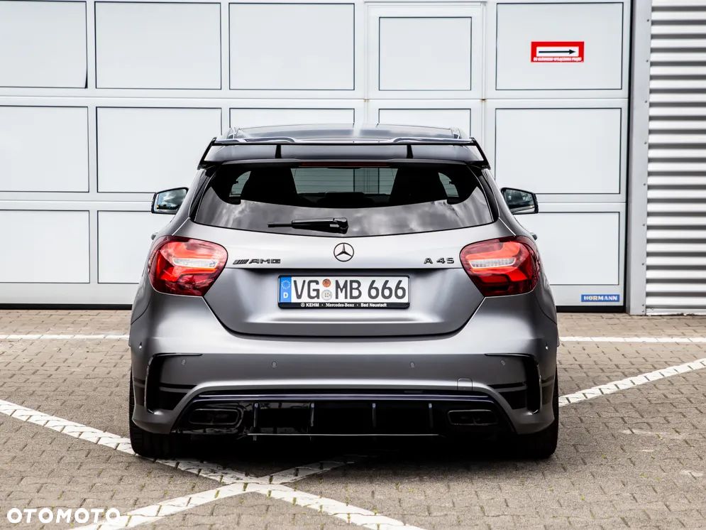 Mercedes-Benz Klasa A AMG 45 4Matic AMG Speedshift 7G-DCT - 9
