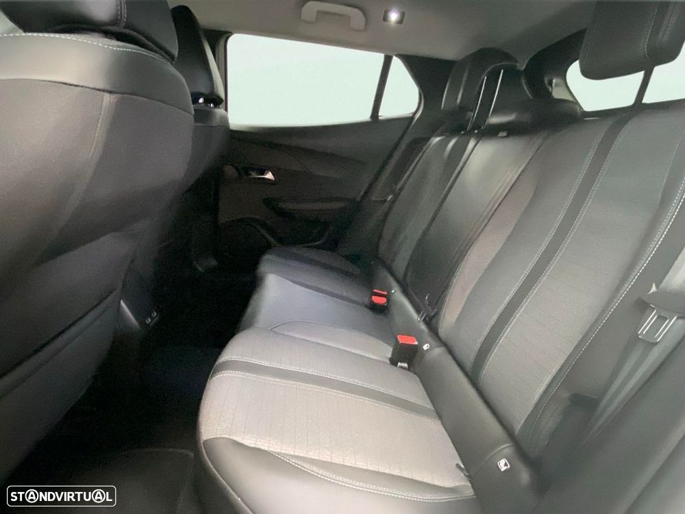 Peugeot e-2008 50 kWh Allure Pack - 22
