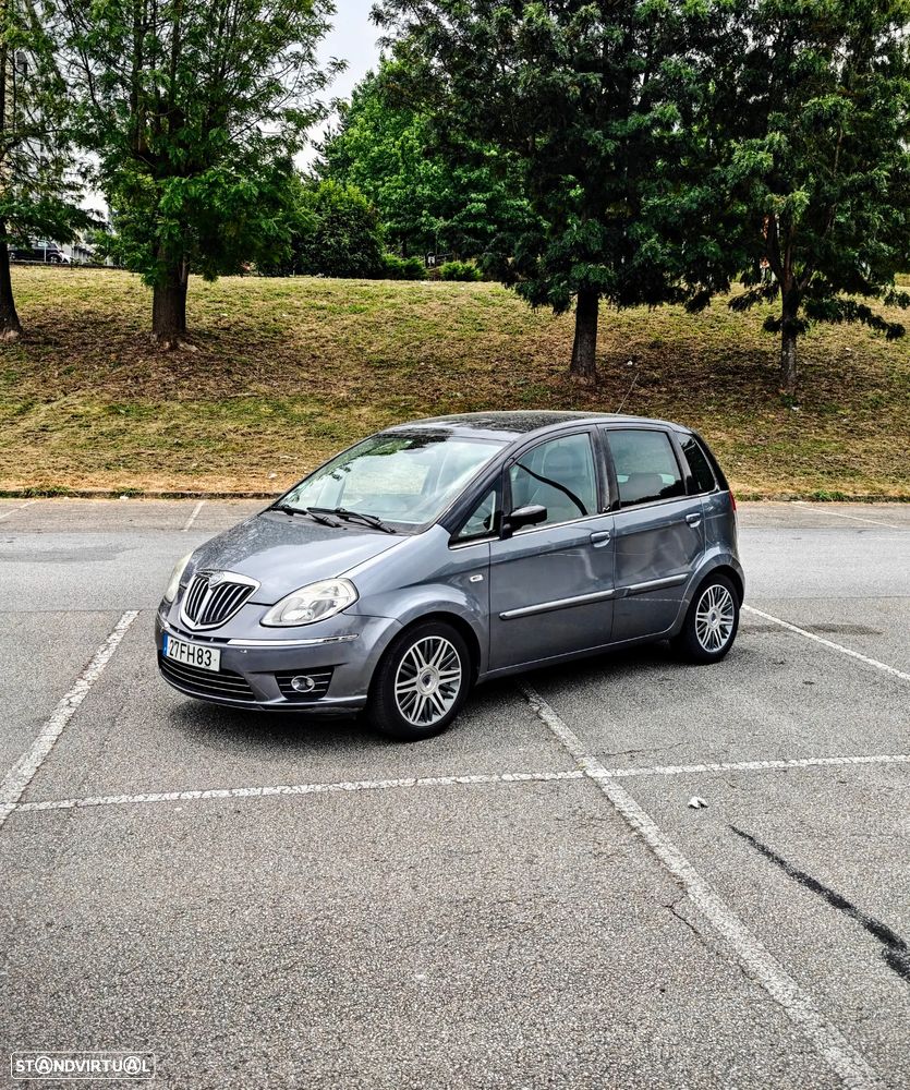 Lancia Musa 1.3 Multijet 16v DPF Auto Platinum - 24
