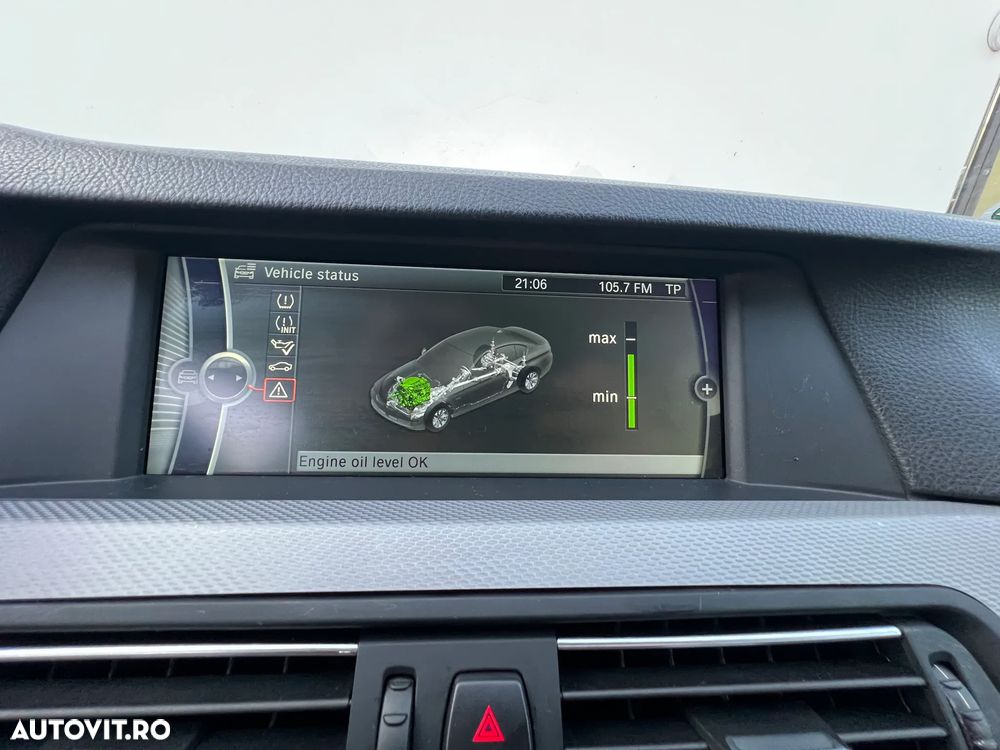 BMW Seria 5 520d Sport-Aut. - 12
