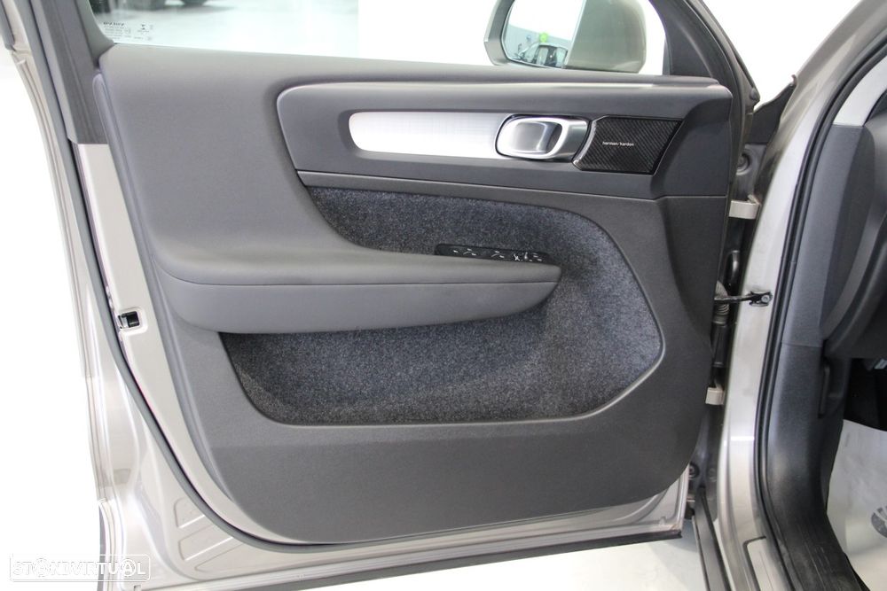 Volvo XC 40 1.5 T5 PHEV Momentum - 5
