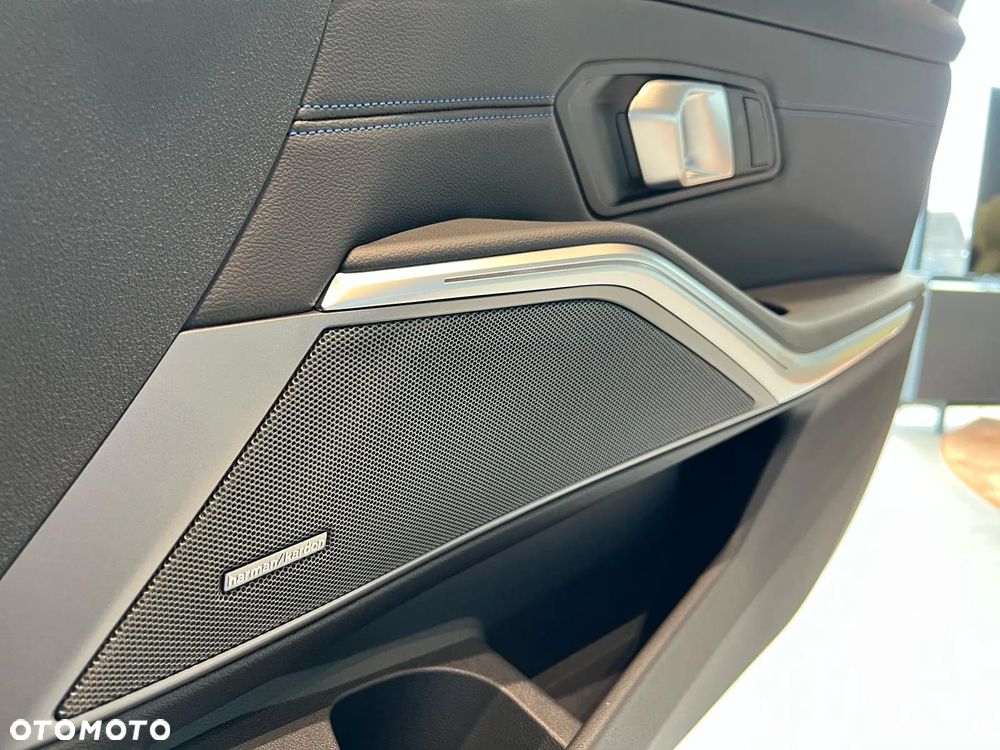 BMW Seria 3 - 25