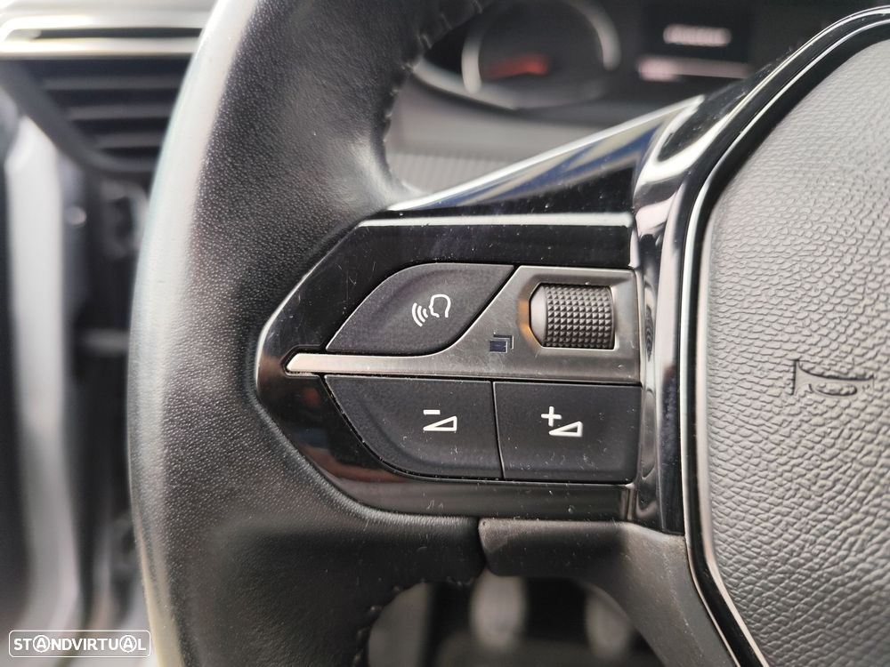 Peugeot 208 1.5 BlueHDi Active Pack - 21