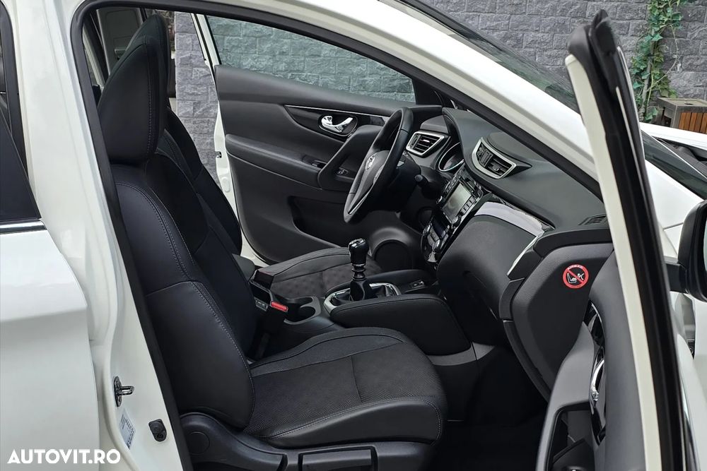 Nissan Qashqai 1.6 DCI TEKNA - 13