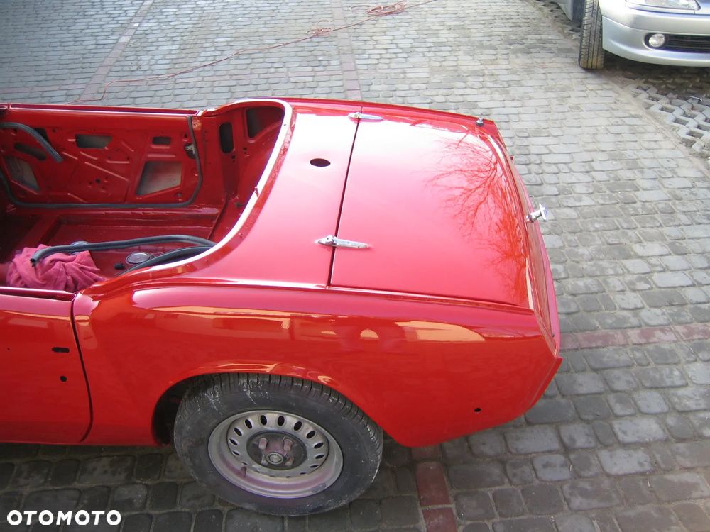 Triumph Spitfire - 12