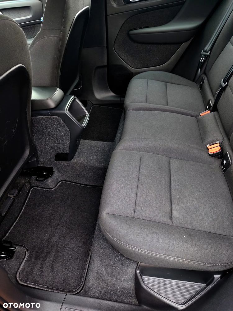 Volvo XC 40 T2 Momentum - 20