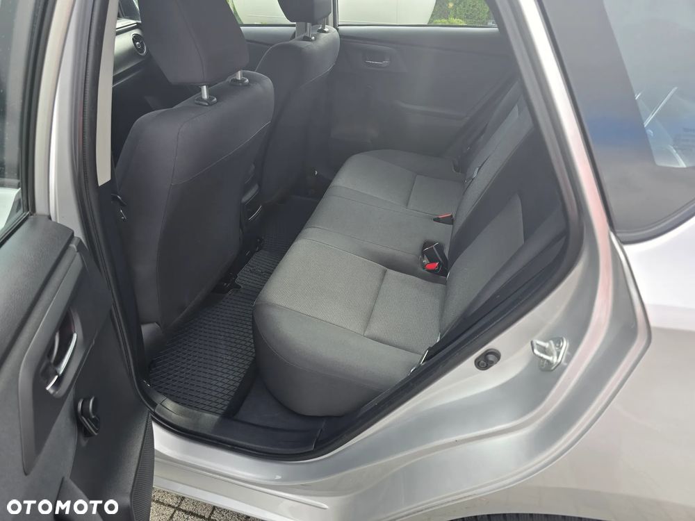 Toyota Auris 1.4 D-4D Active - 14