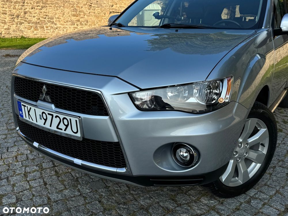 Mitsubishi Outlander 2.0 2WD Invite - 18