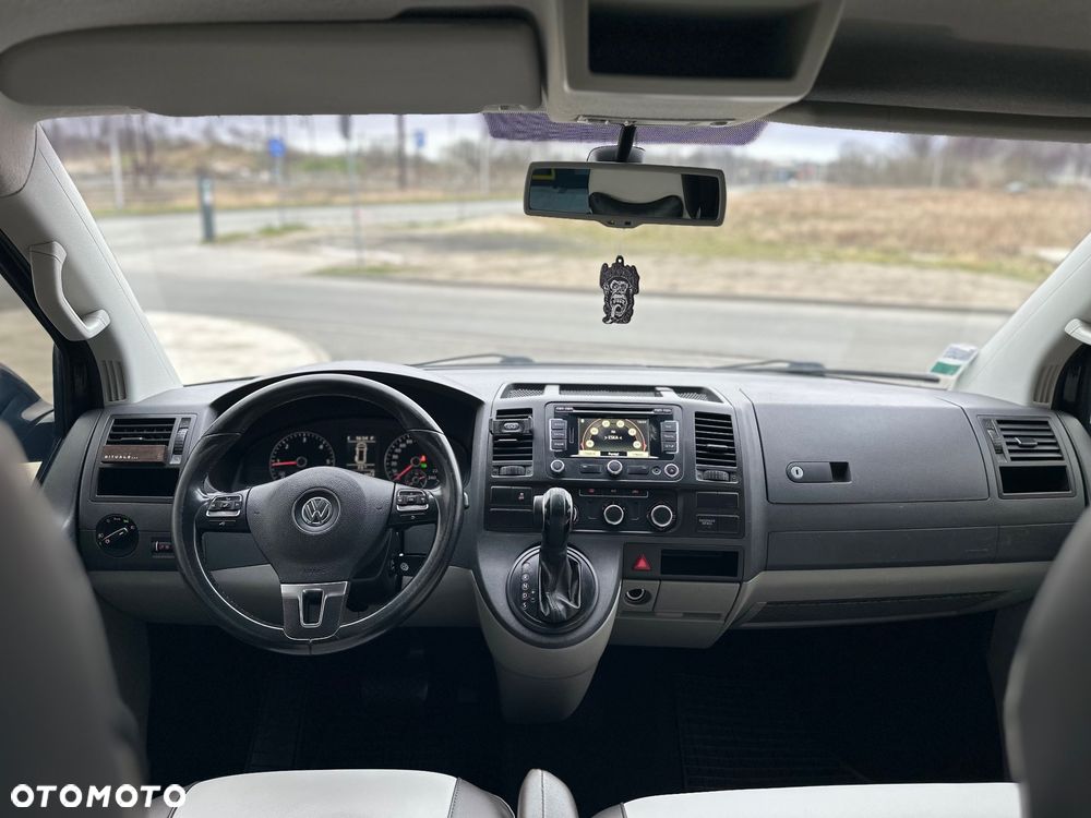 Volkswagen Transporter Multivan DSG Highline - 23