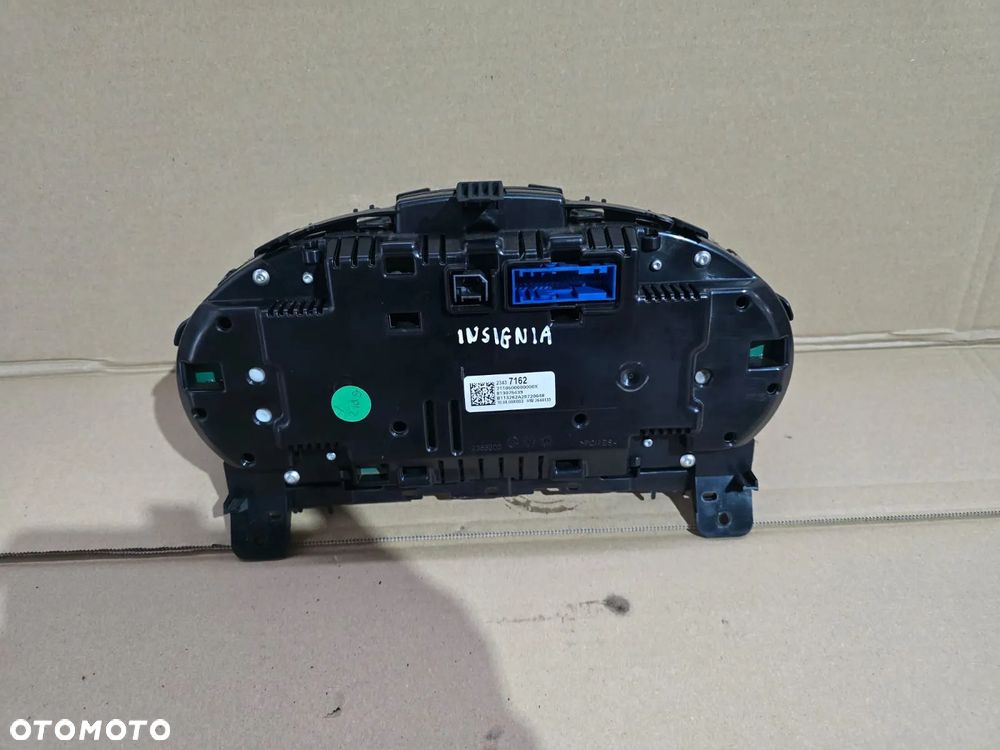 LICZNIK ZEGARY EUROPA LIFT DIGITAL 23437162 OPEL INSIGNIA A 2.0CDTI - 2