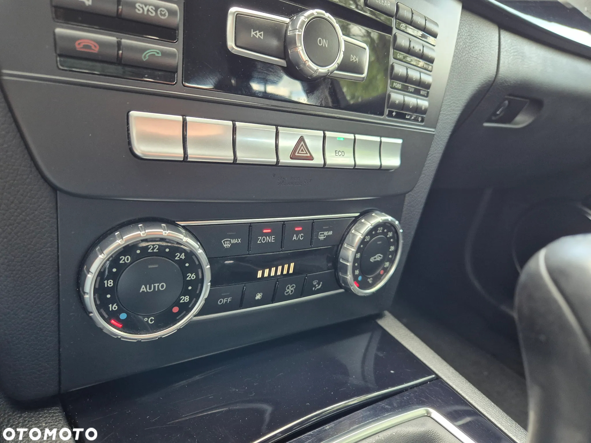 Mercedes-Benz Klasa C 220 CDI BlueEff Elegance - 21