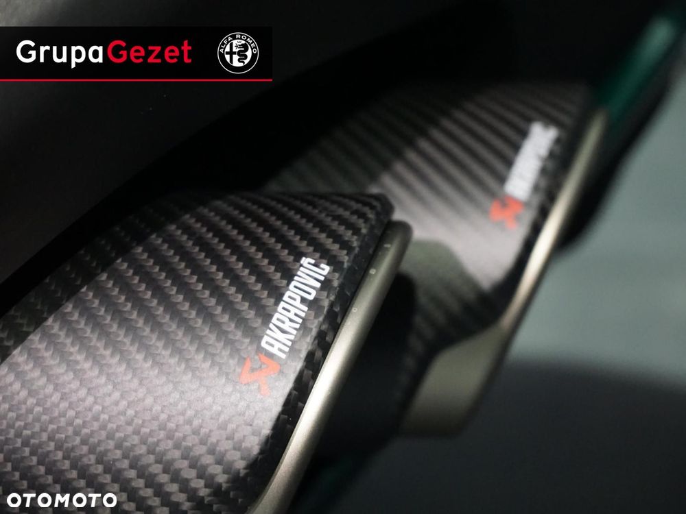 Alfa Romeo Stelvio - 11