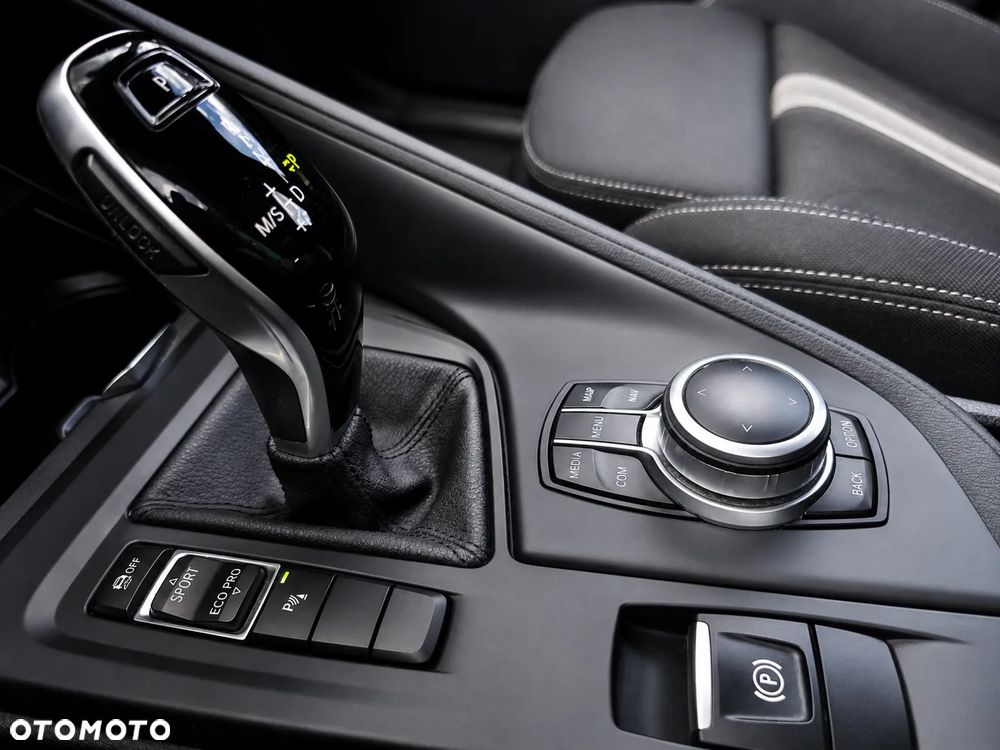 BMW X1 sDrive20i GPF M Sport - 24