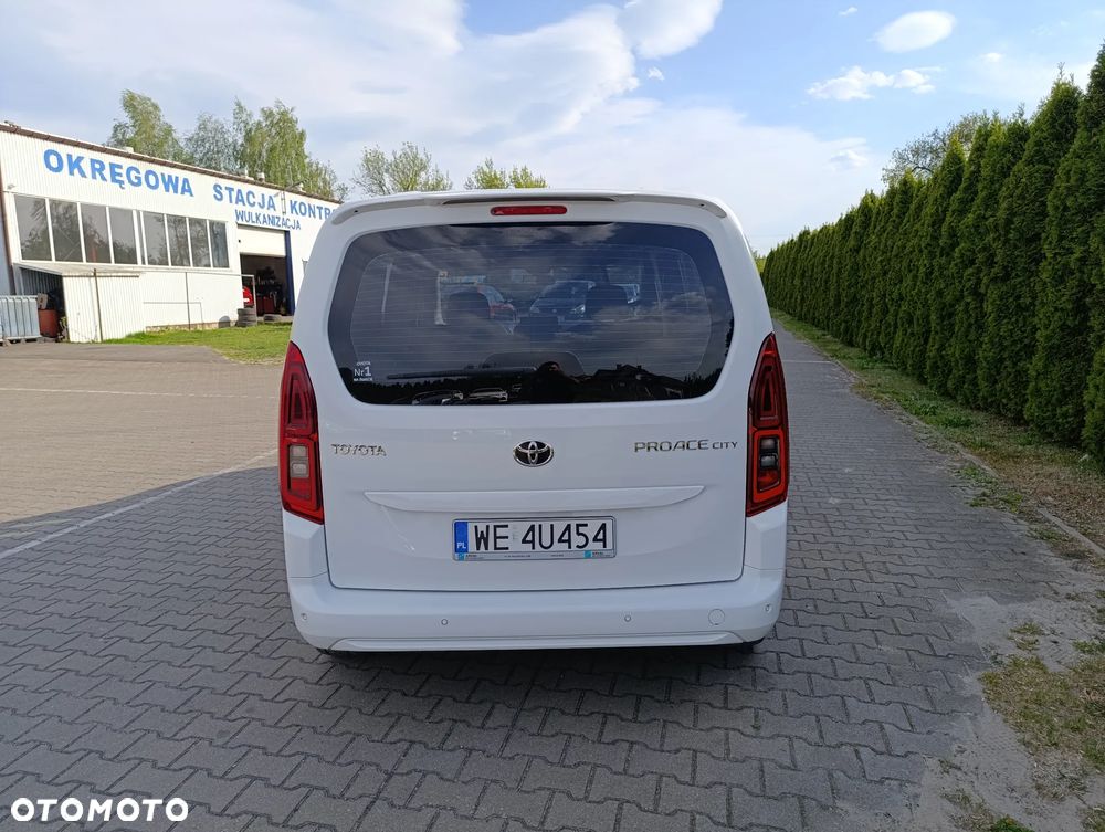 Toyota Proace City Verso 1.5 D-4D Business - 10