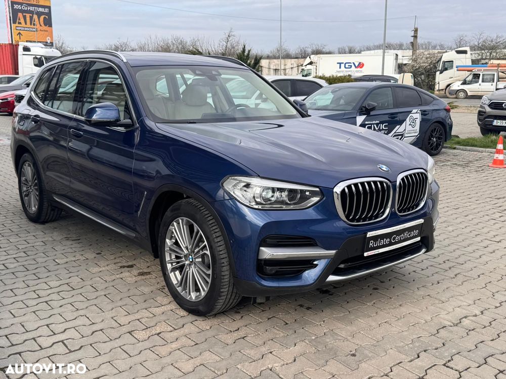 BMW X3 xDrive20d AT Luxury Line - 8