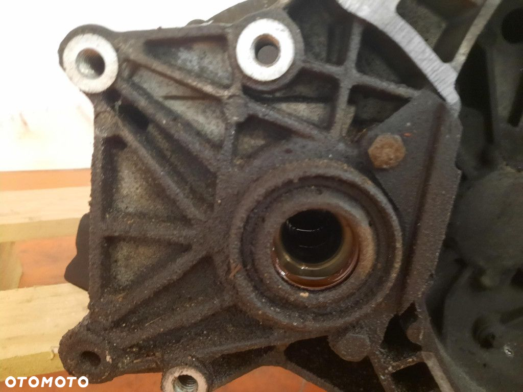 OPEL SIGNUM C 2.2MT 155KM 03-05 SKRZYNIA BIEGÓW MANUALNA F23 5495775 Z22YH - 3