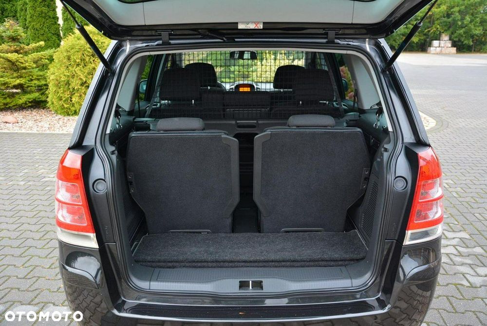 Opel Zafira 1.6 Active - 16