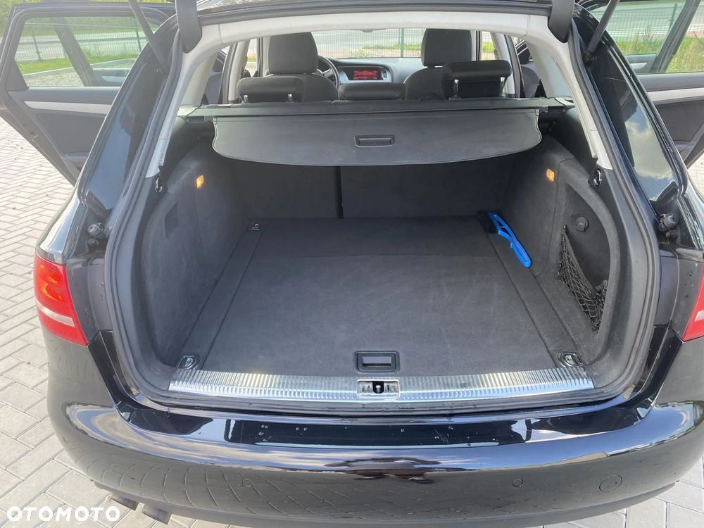 Audi A4 Avant - 9