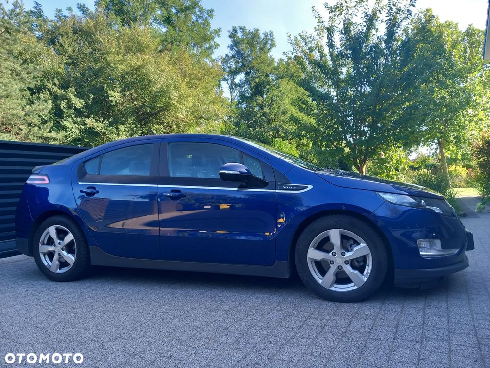 Chevrolet Volt - 1