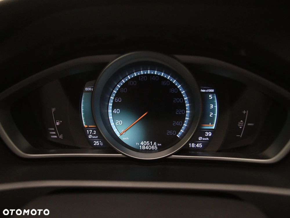 Volvo V40 - 19